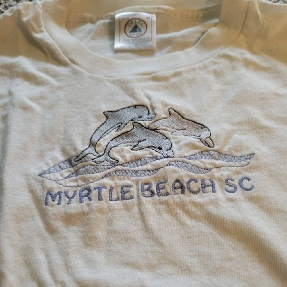 Delta Vintage Myrtle Beach Dolphin Embroidered T-Shirt Size Youth Medium 10-12